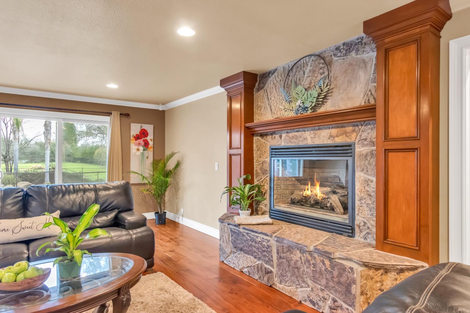 6373 Buckeye Lane