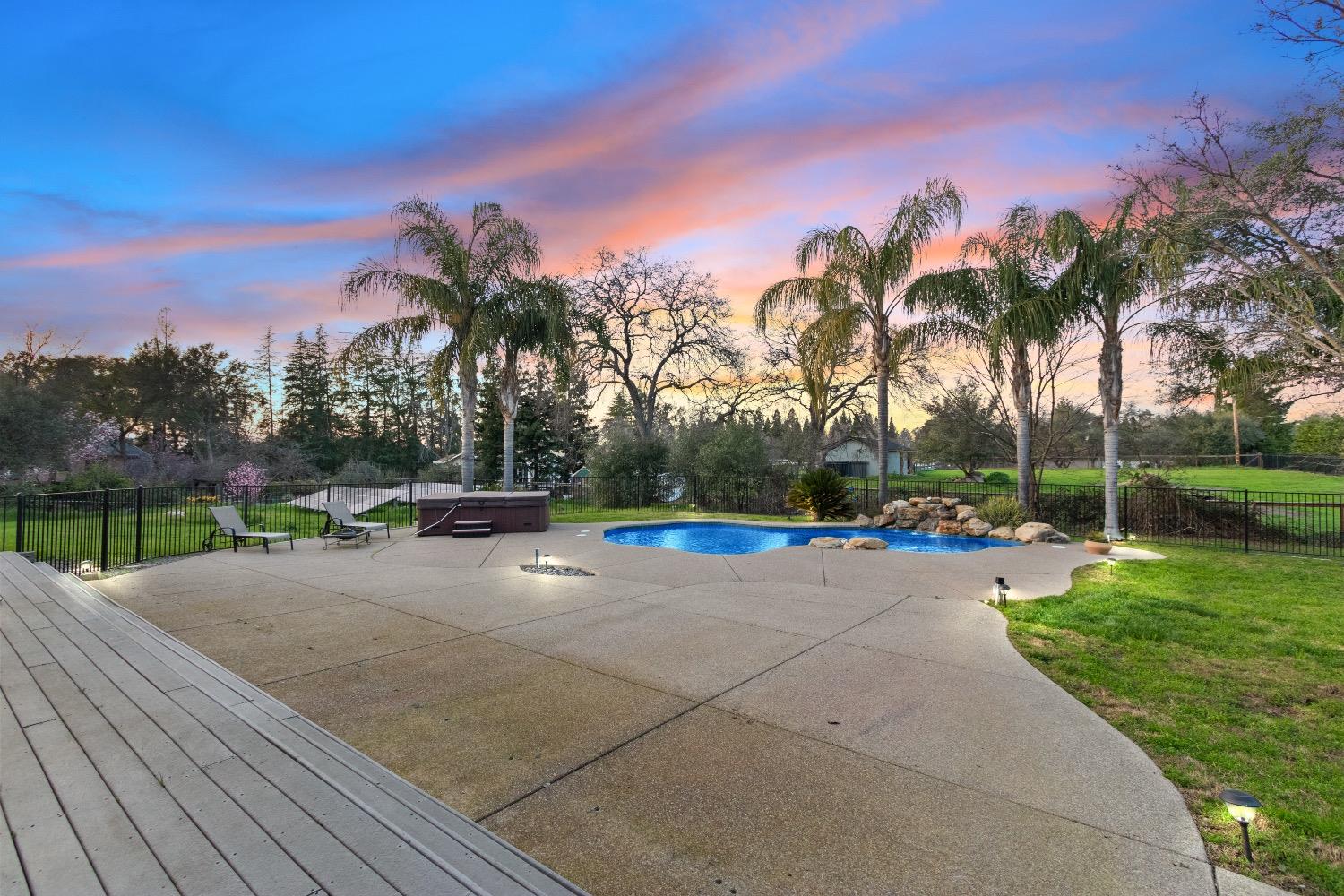 6373 Buckeye Lane