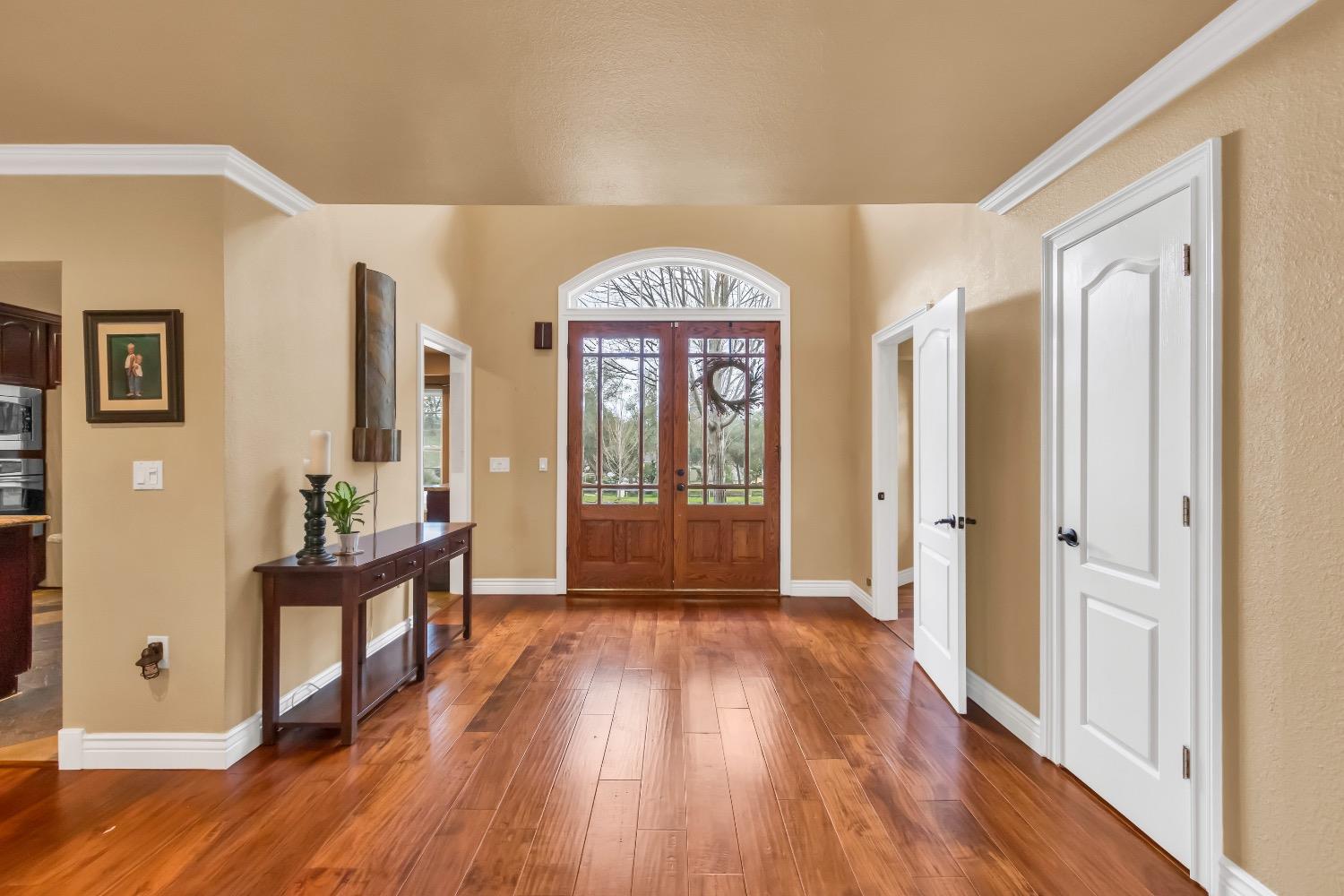 6373 Buckeye Lane