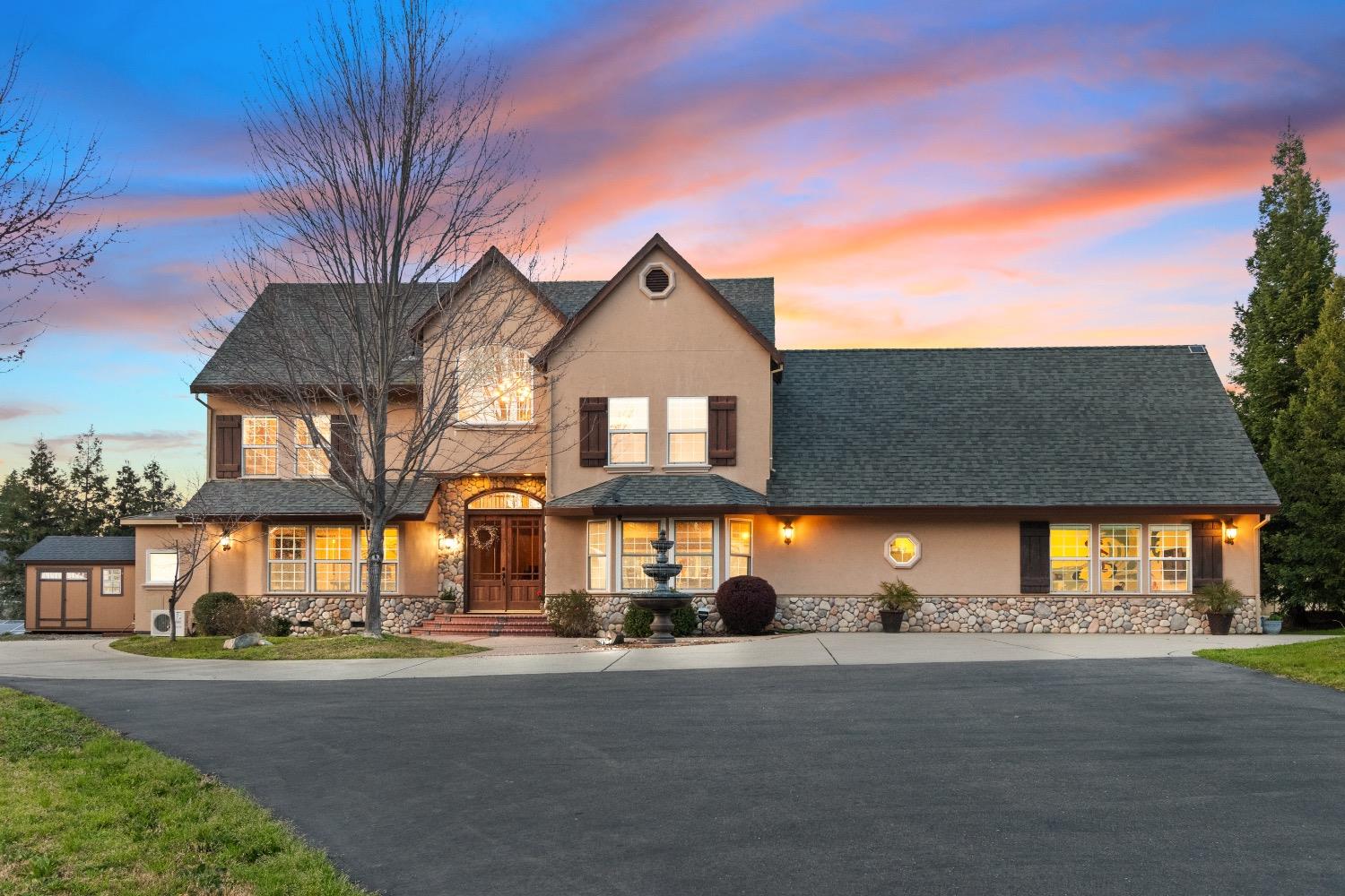6373 Buckeye Lane