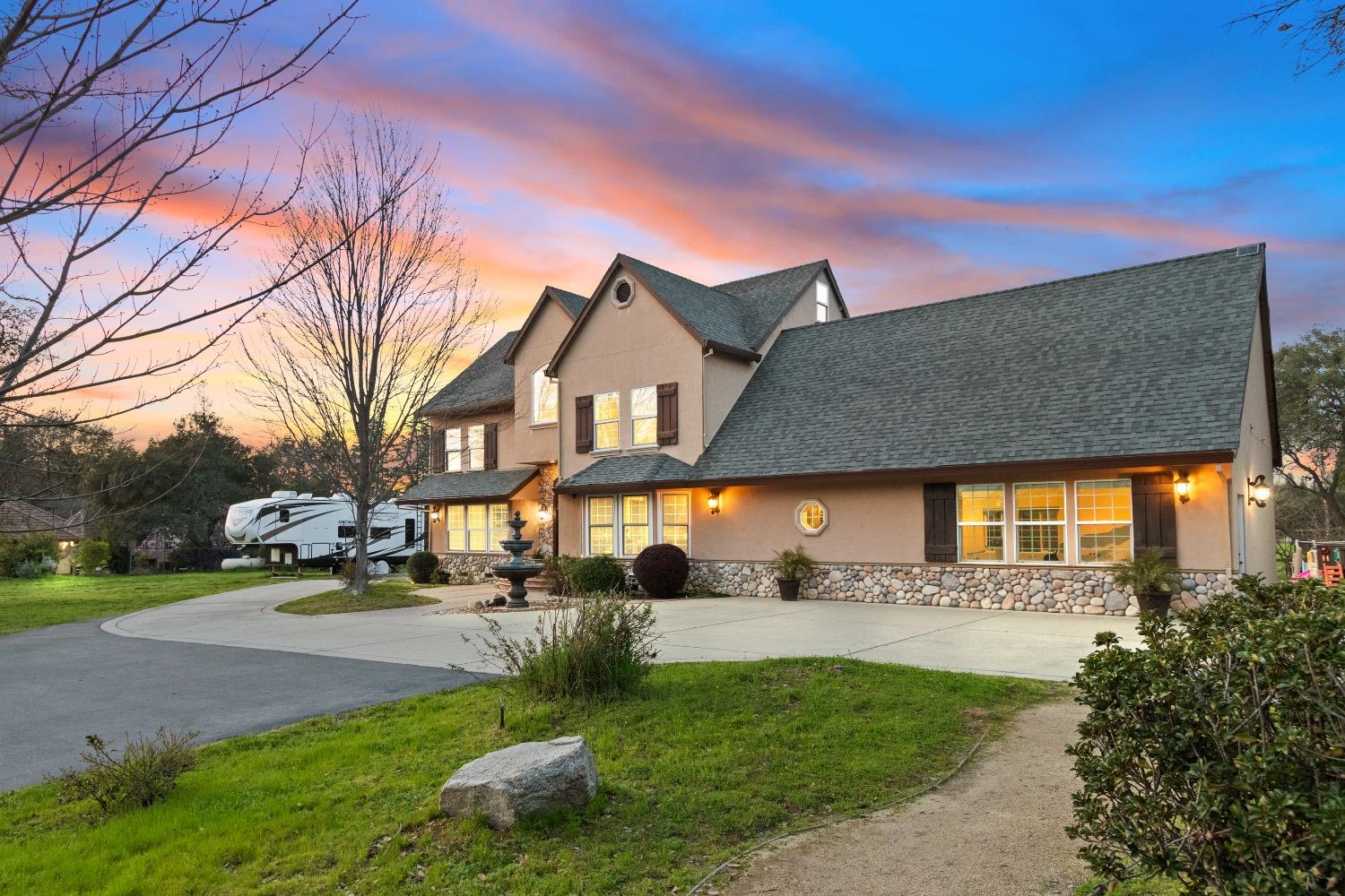 6373 Buckeye Lane