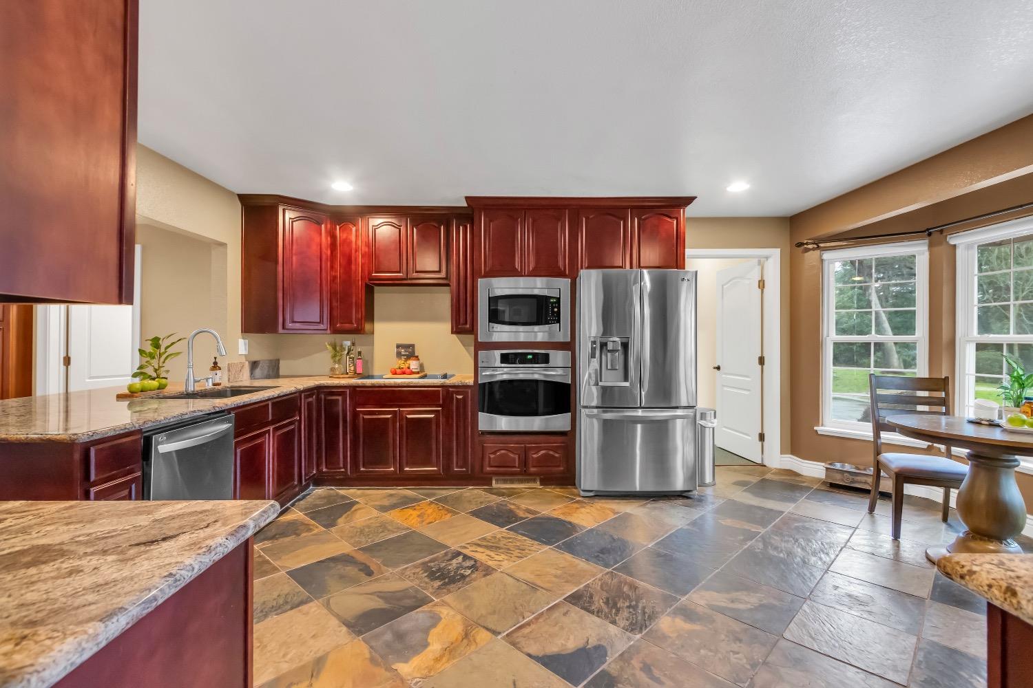 6373 Buckeye Lane