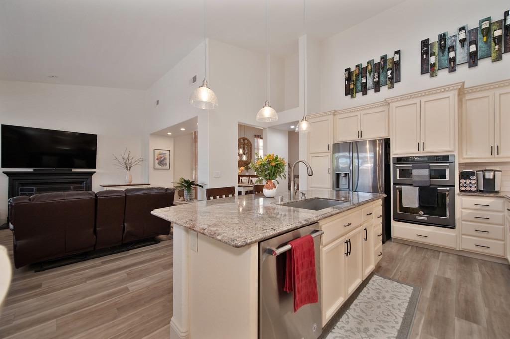 323 Sprig Circle