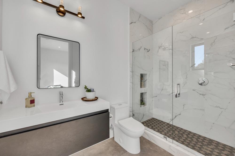 2523 Villanella Ct