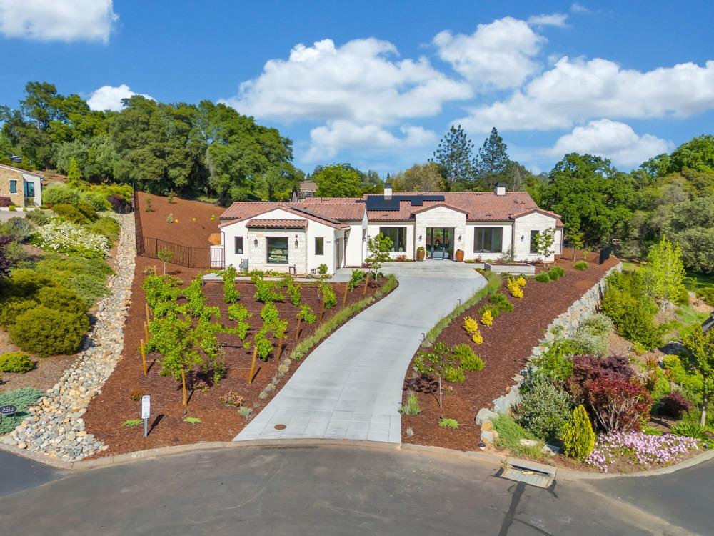 2523 Villanella Ct