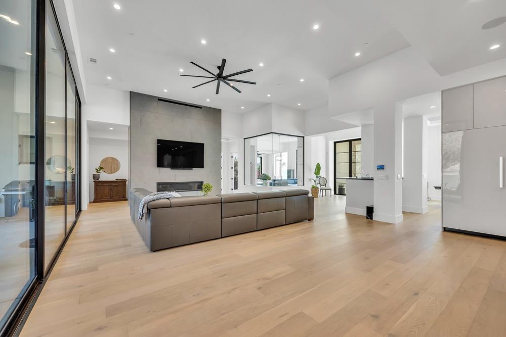 2523 Villanella Ct