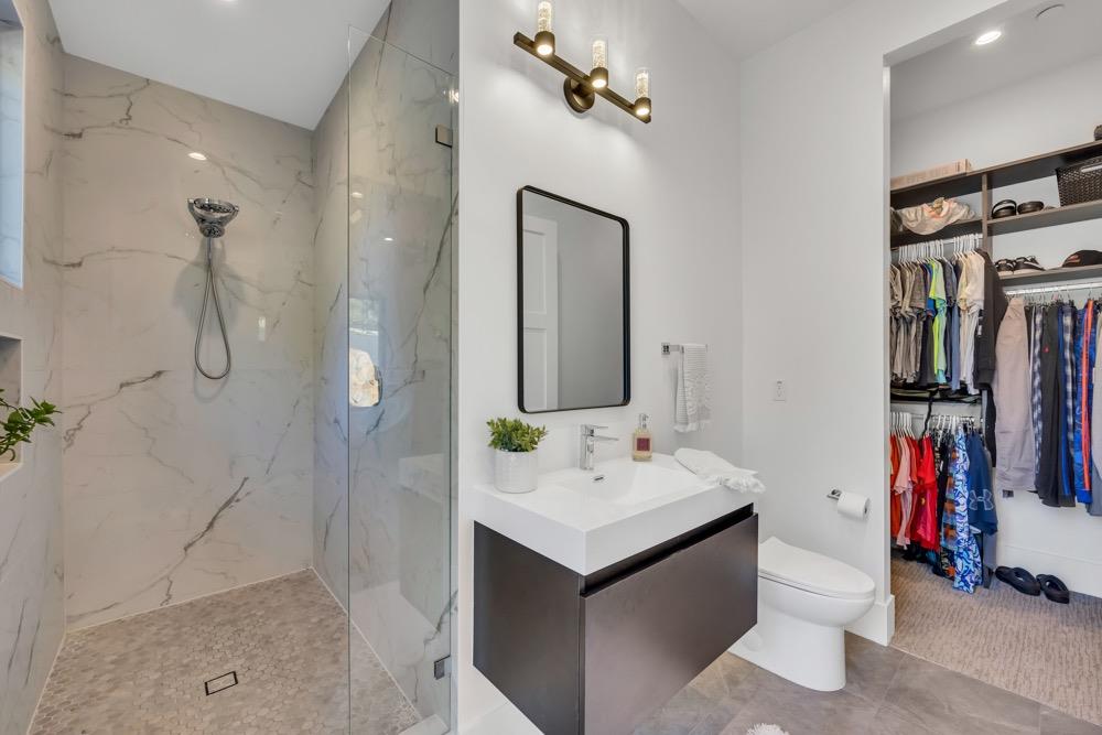 2523 Villanella Ct