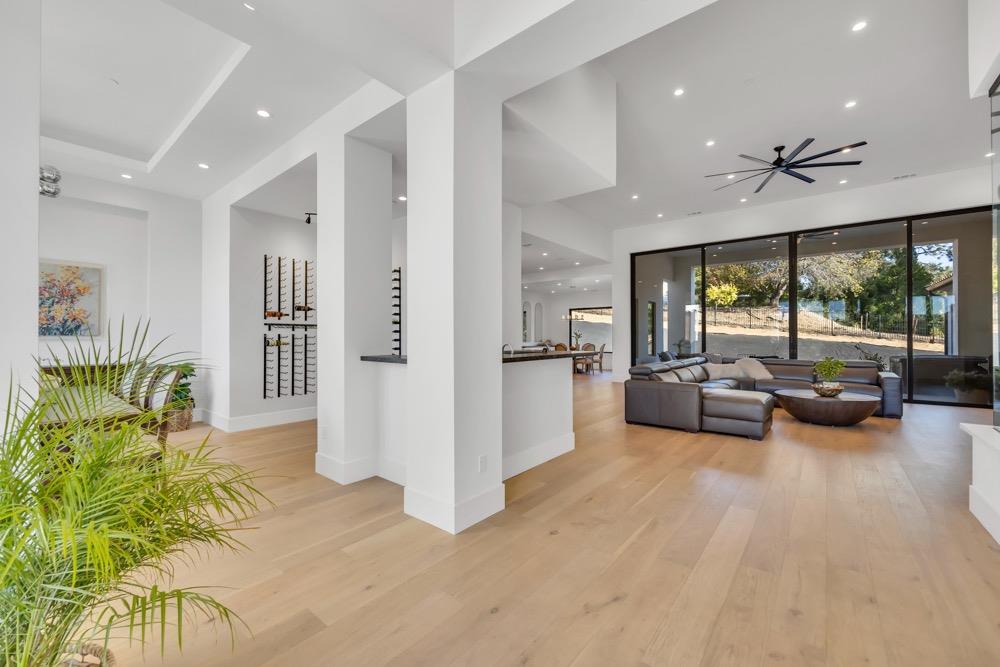 2523 Villanella Ct