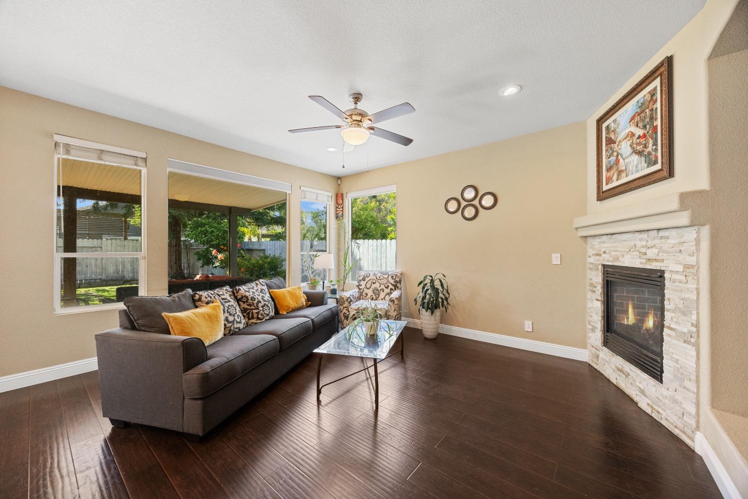 1847 Bonhill Drive