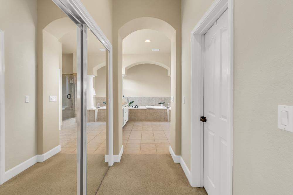 1086 Souza Drive