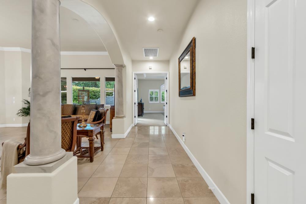 1086 Souza Drive