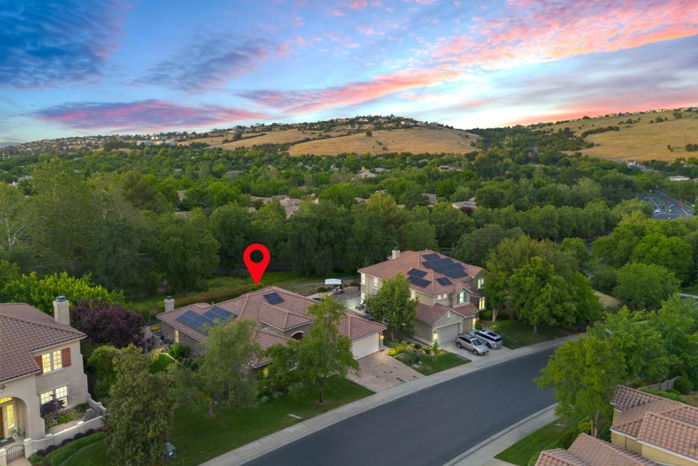 1086 Souza Drive