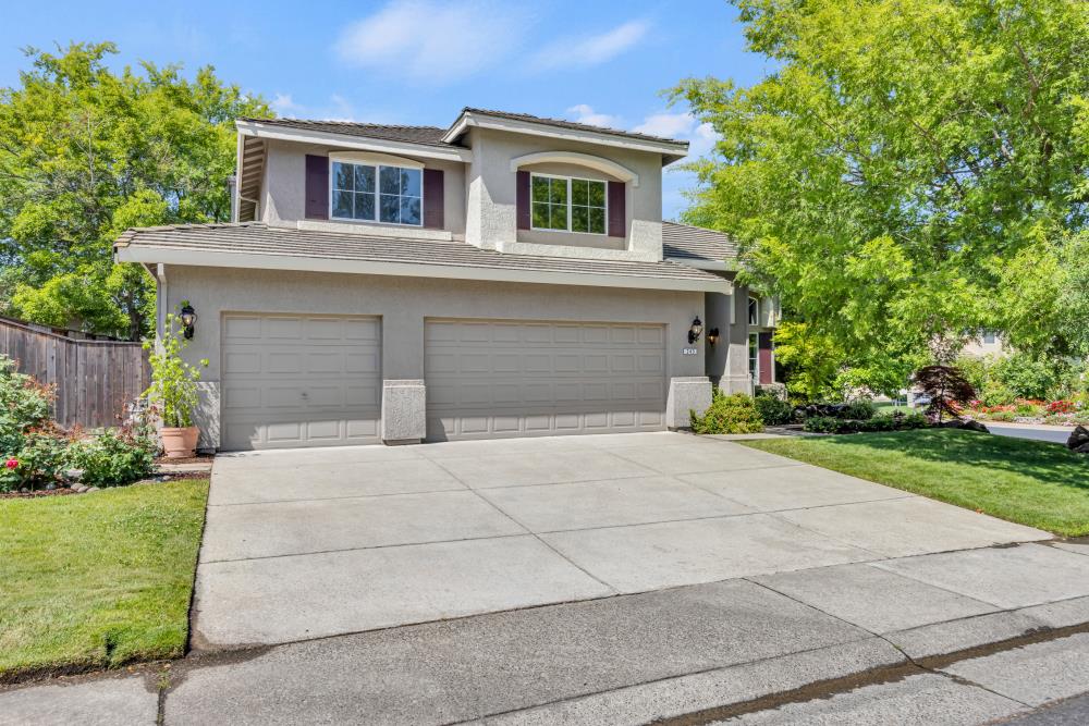 243 Luna Circle