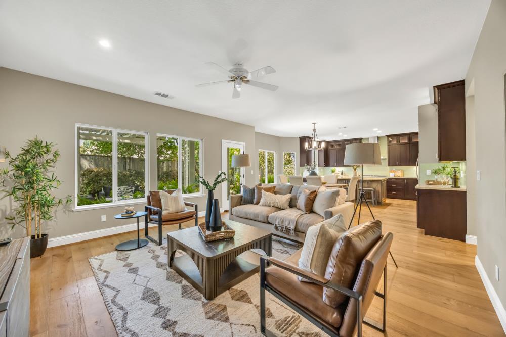 243 Luna Circle