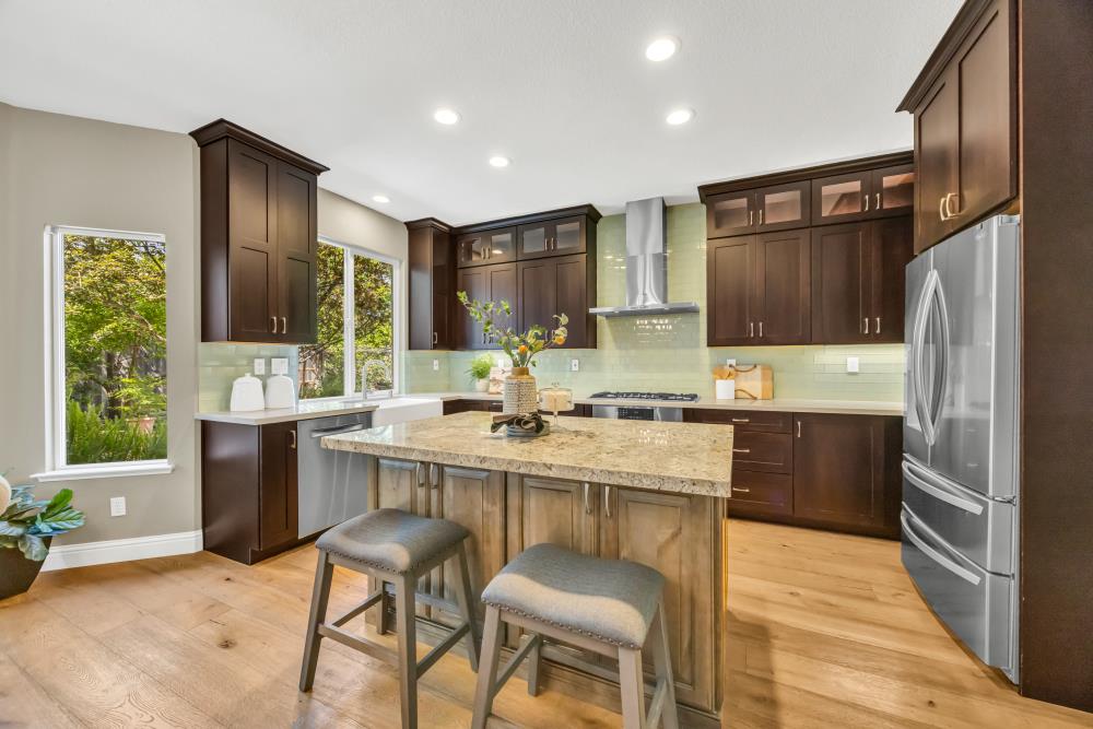 243 Luna Circle