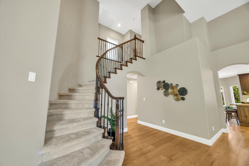 243 Luna Circle
