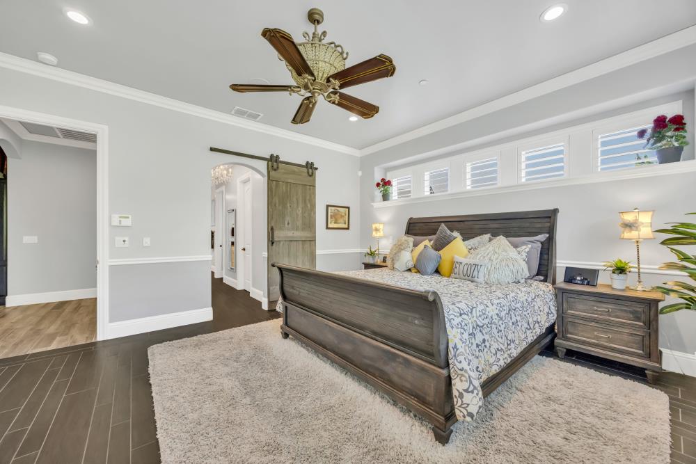 542 Ramos Drive