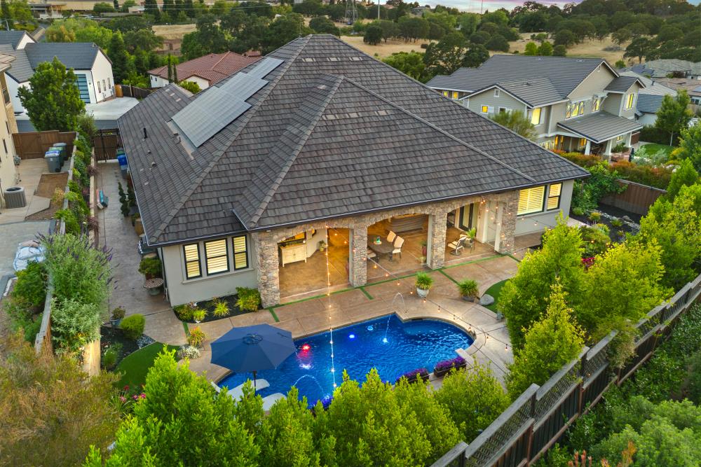 542 Ramos Drive