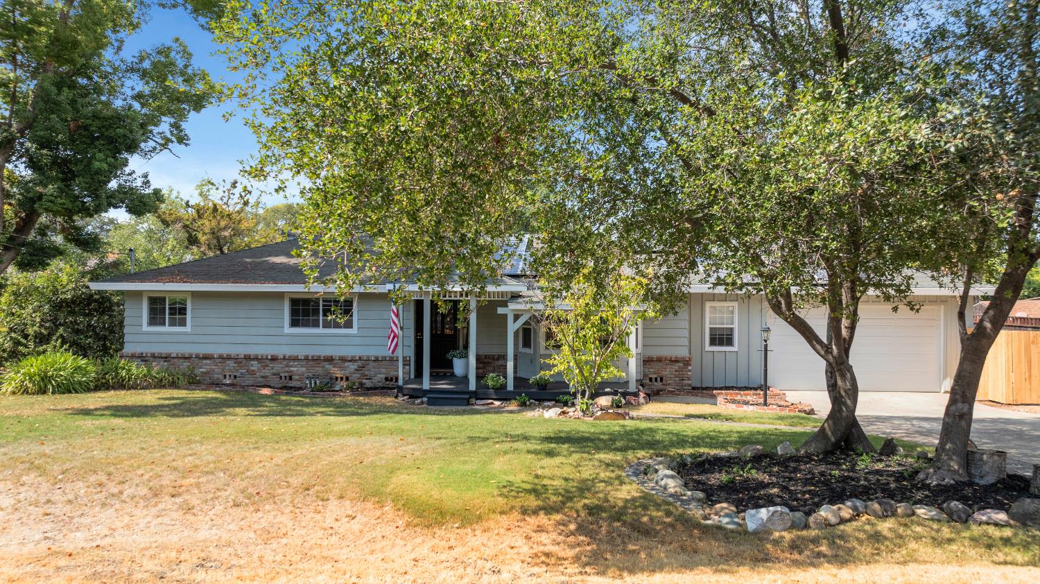 7595 Hill Road