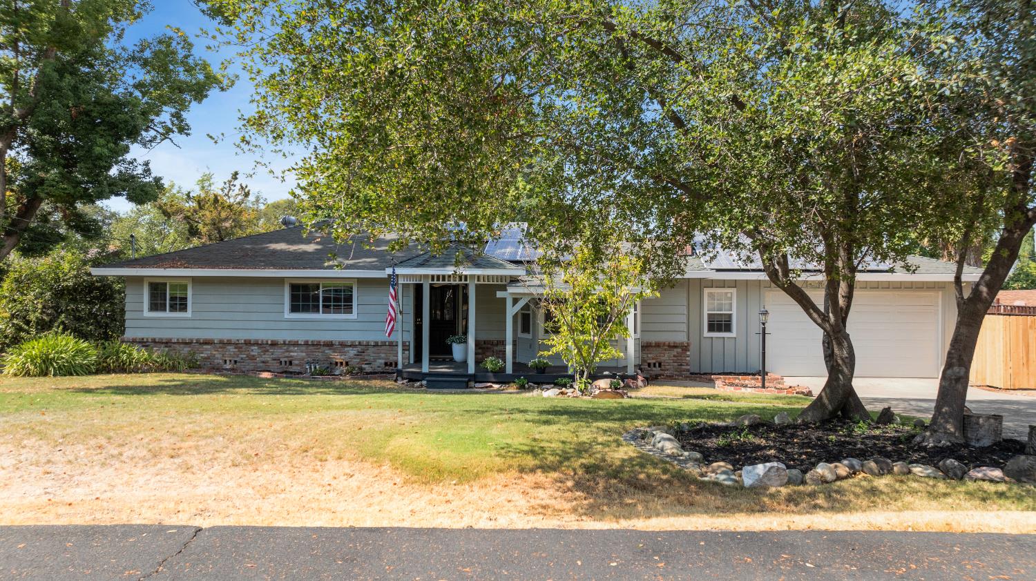 7595 Hill Road