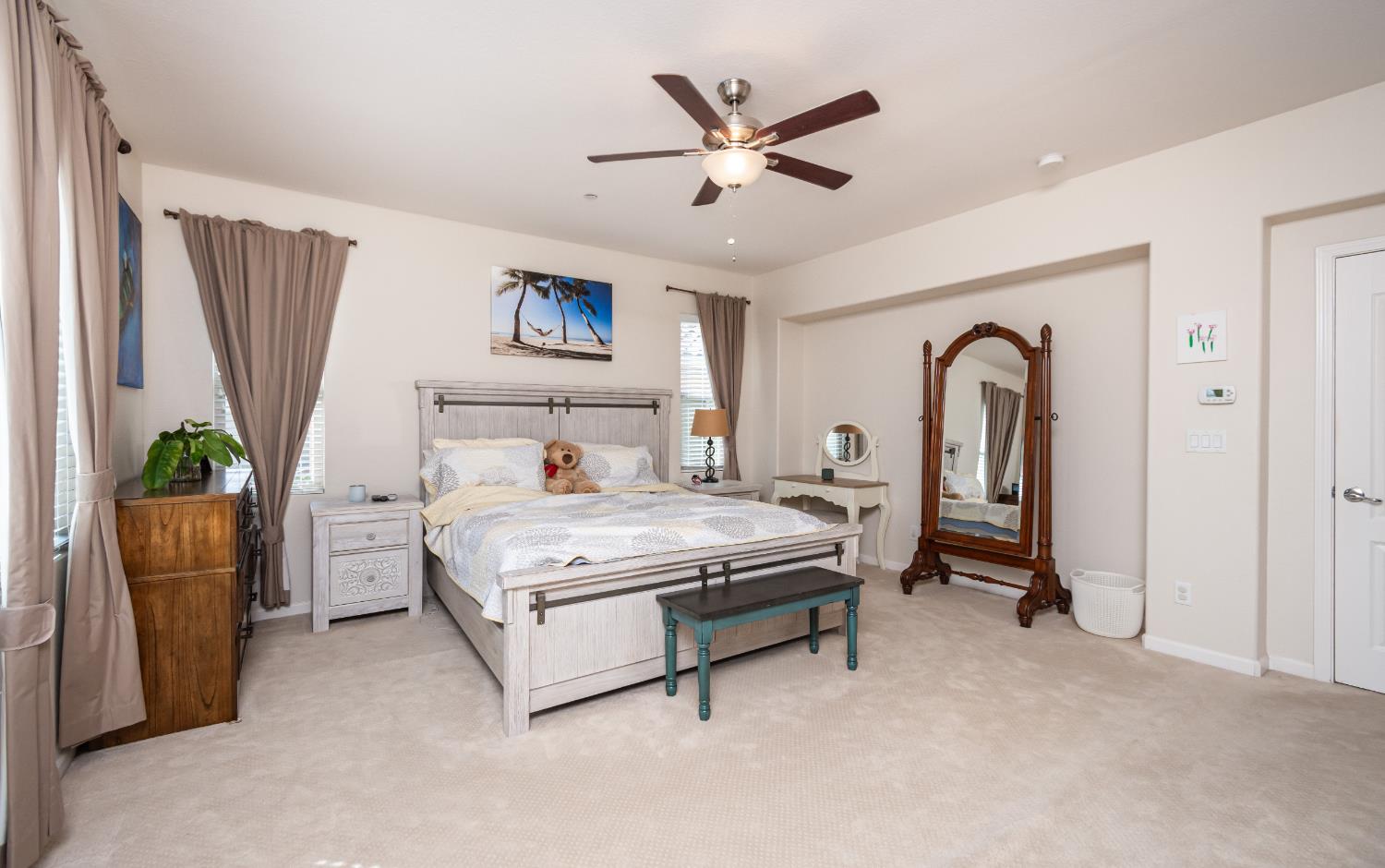 3672 Rosecrest