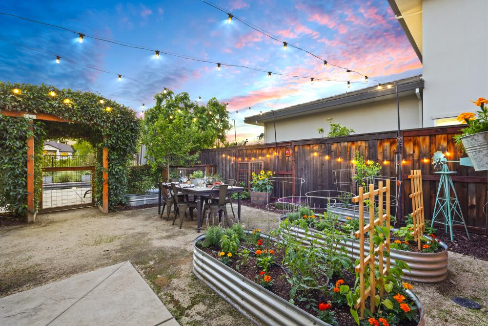 723 Oliver Court