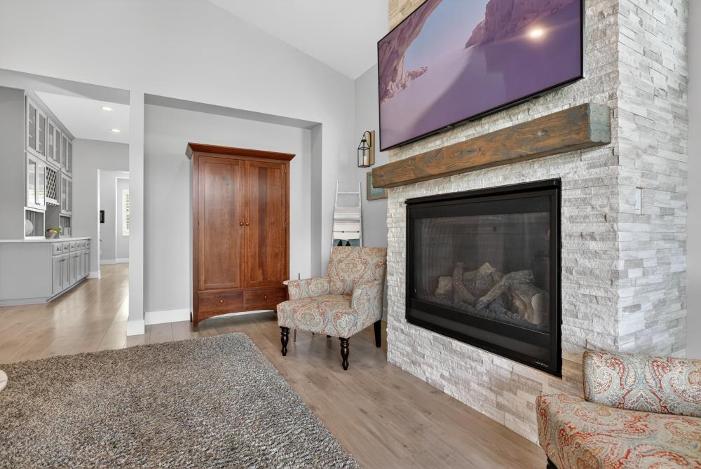 723 Oliver Court