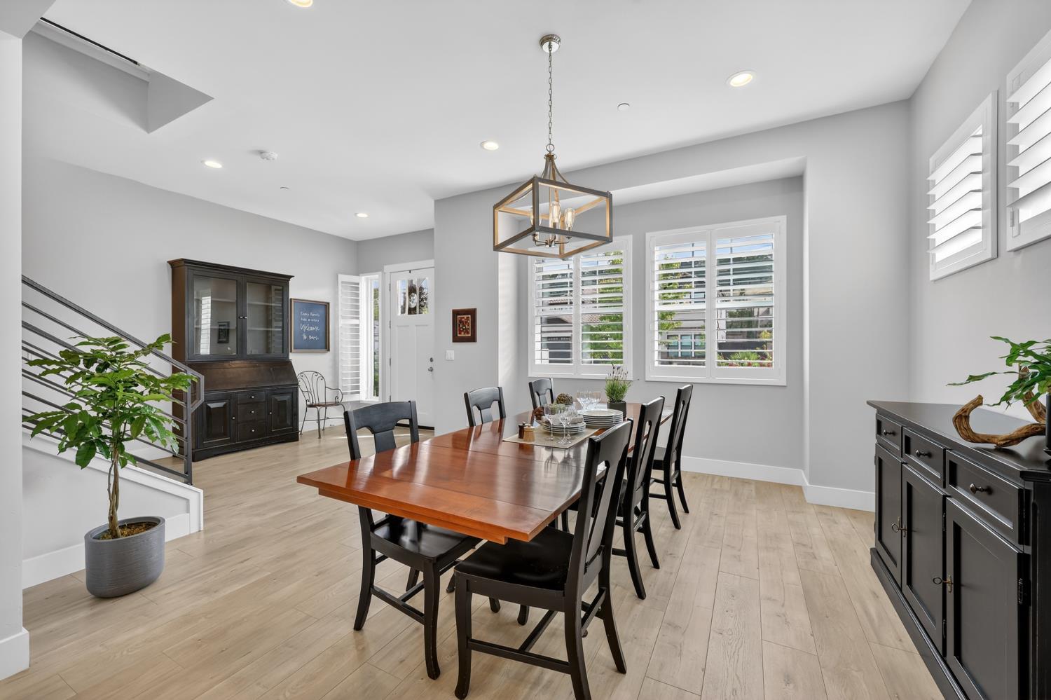 723 Oliver Court
