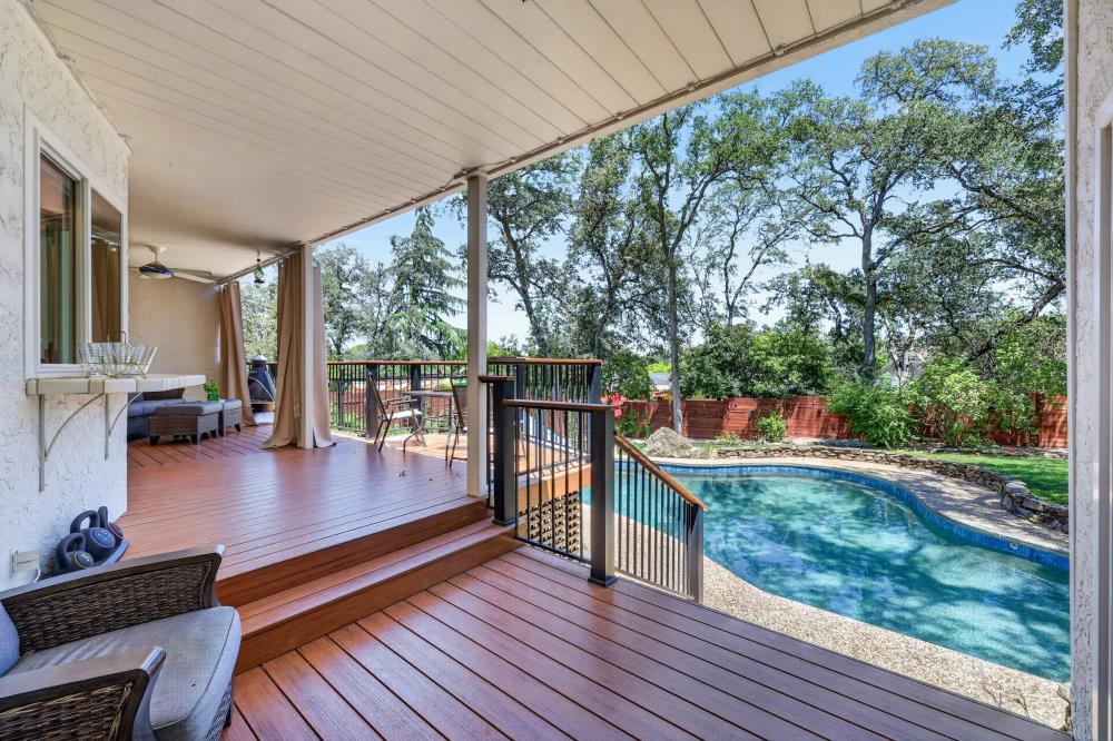 2827 Stephens Lane
