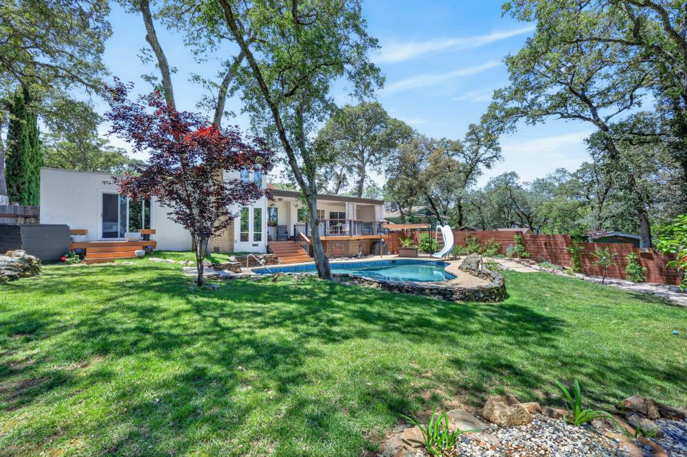 2827 Stephens Lane