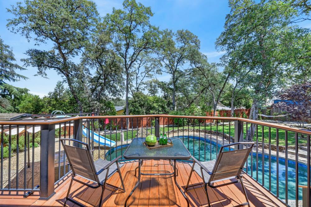 2827 Stephens Lane