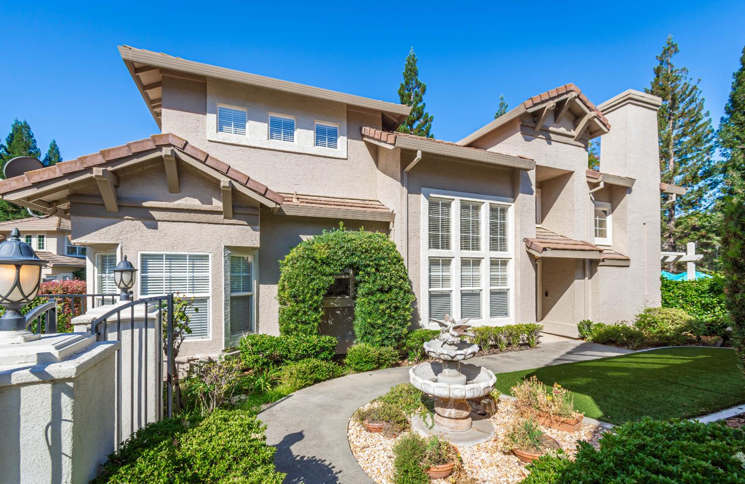 9925 Villa Granito Lane