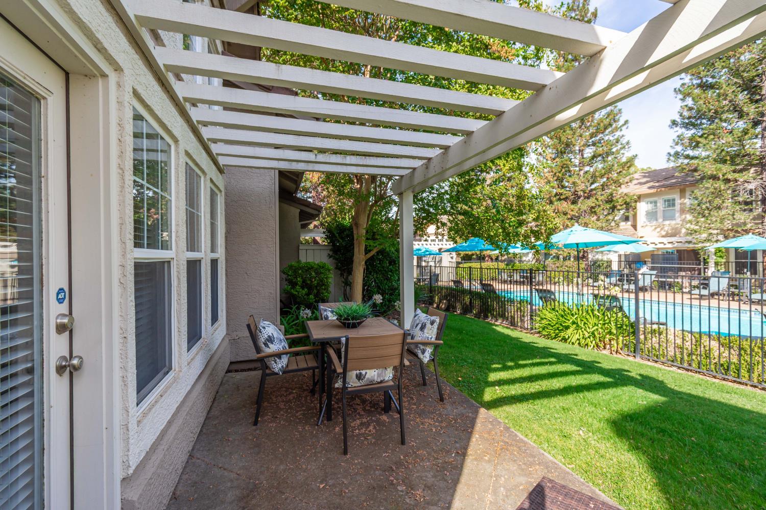 9925 Villa Granito Lane