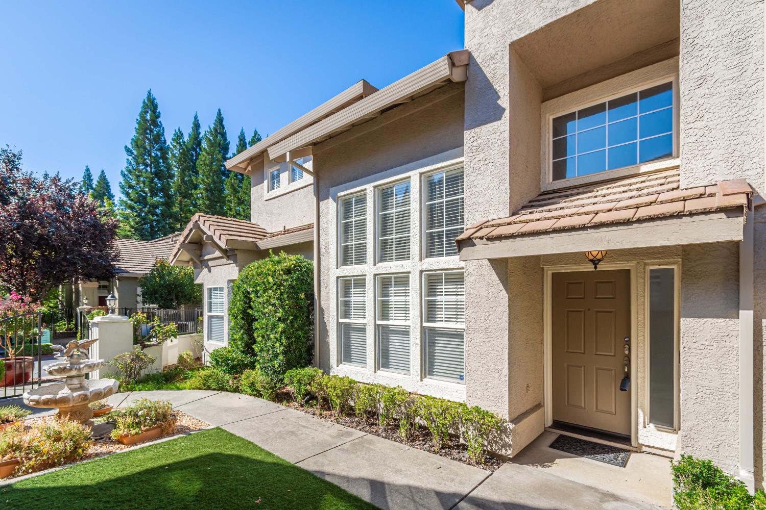 9925 Villa Granito Lane