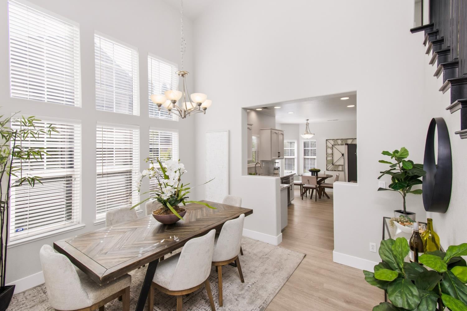 9925 Villa Granito Lane