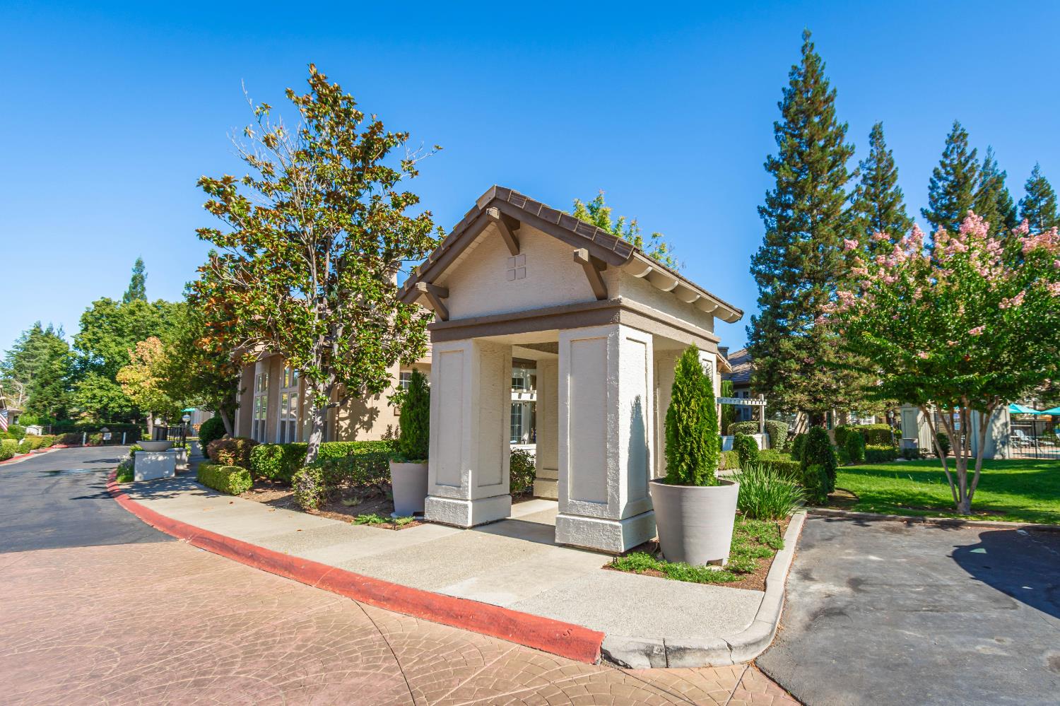 9925 Villa Granito Lane