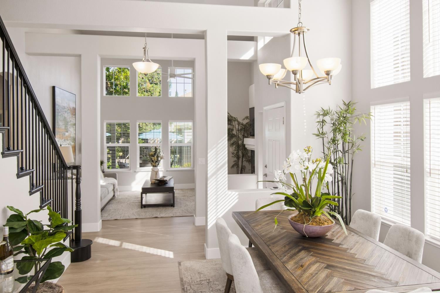 9925 Villa Granito Lane