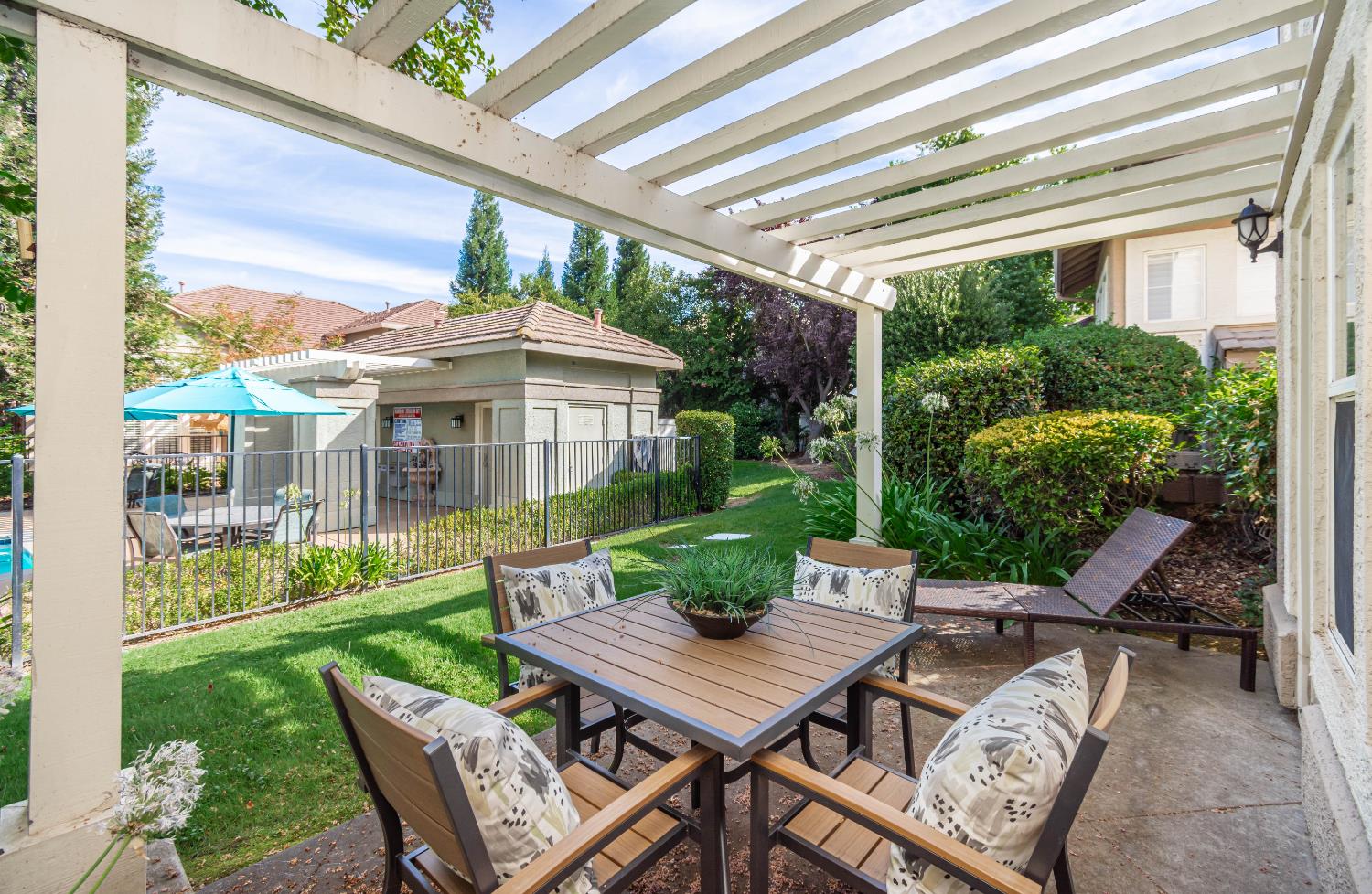 9925 Villa Granito Lane