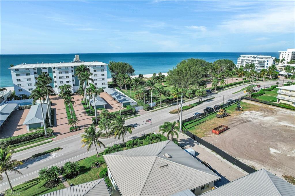 1950 Gulf Shore BLVD N # 201