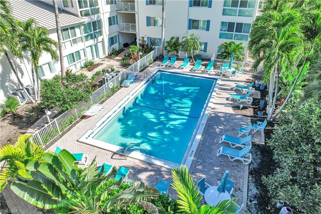 1950 Gulf Shore BLVD N # 201