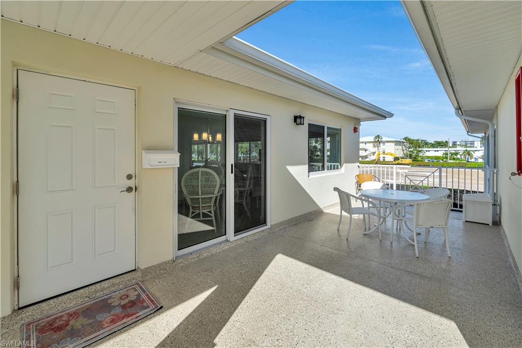 1950 Gulf Shore BLVD N # 201