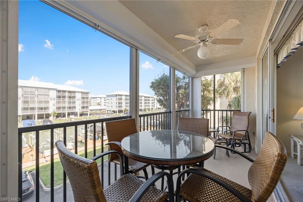 4481 Bay Beach LN 224