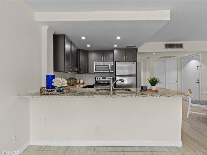 1084 Forest Lakes DR 7205
