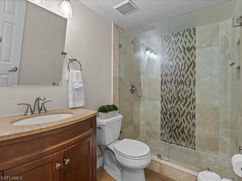 1084 Forest Lakes DR 7205