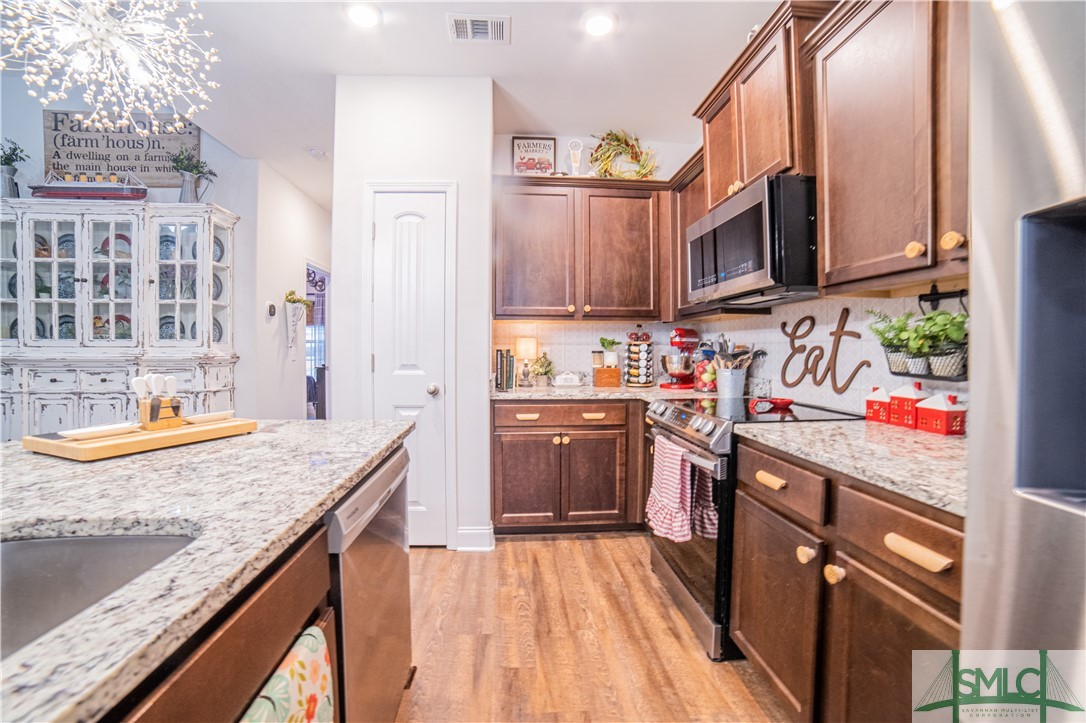 105 Beaubrook Crossing