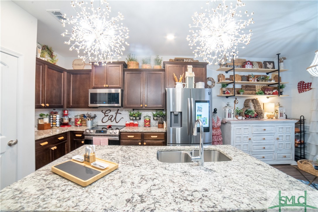 105 Beaubrook Crossing