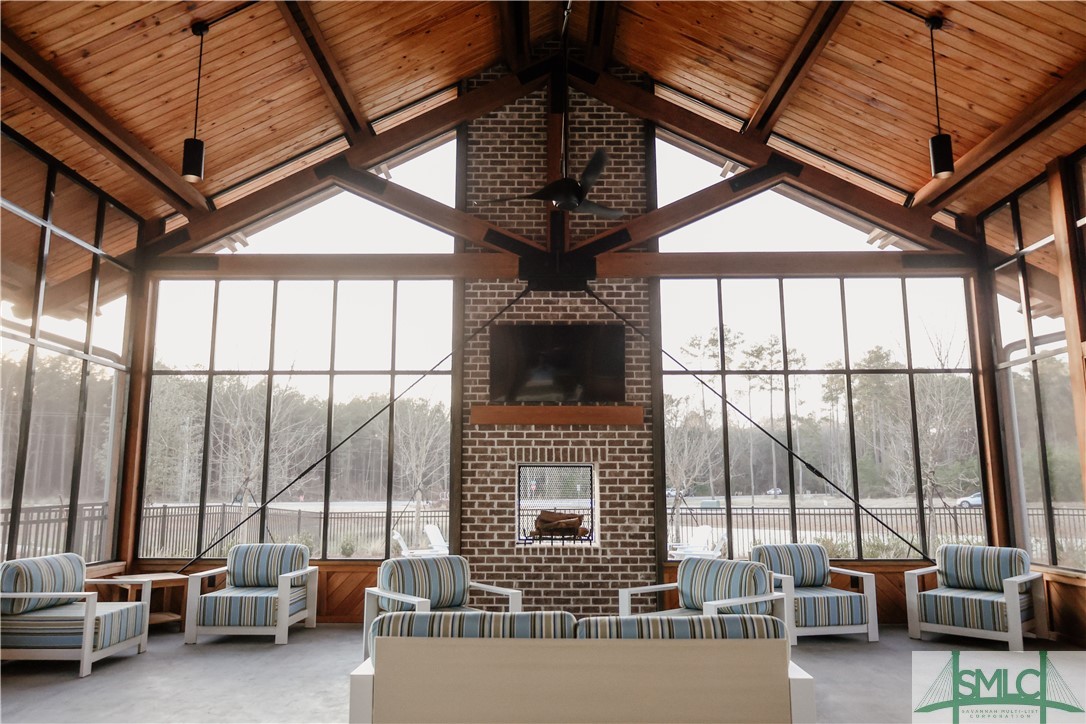 604 Longleaf Drive
