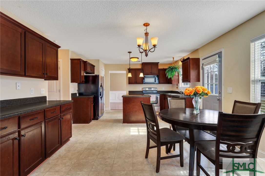 159 Pine View Road SE