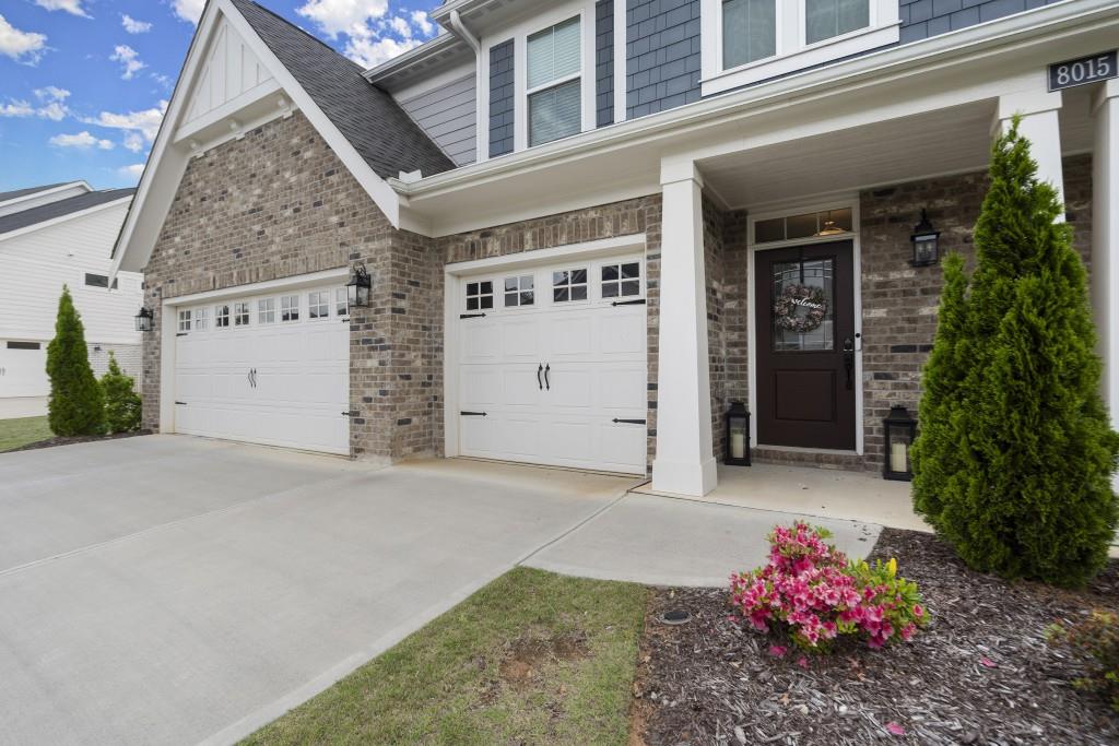 8015 Scenic Ridge Way