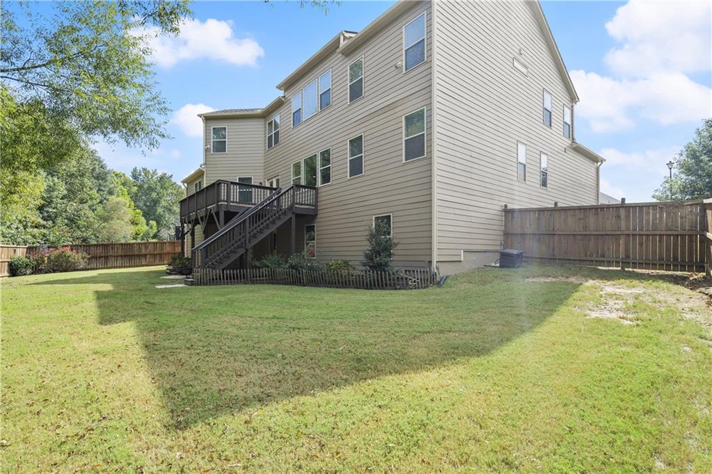 5820 Zelkova Drive